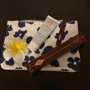 Charlotte Tilbury Hollywood Contour Wand: shade fair medium with bag..